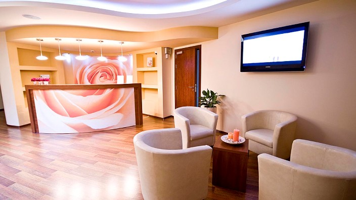 Ikar Plaza - Hotel in Strandnähe mit Wellnessbereich