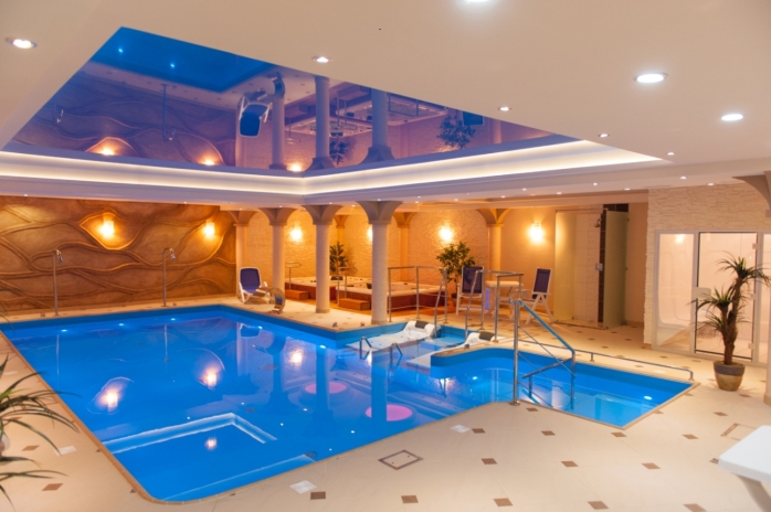 Adam & Spa - Ein gemütliches Hotel mit Schwimmbad und Massagen