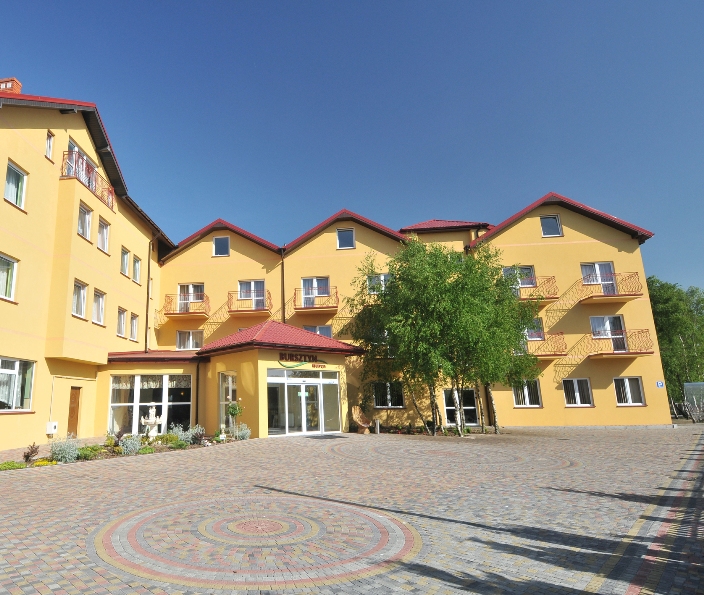 Bursztyn Dabki - Scheuen Sie nicht den Vergleich des Hotels in Neuwasser