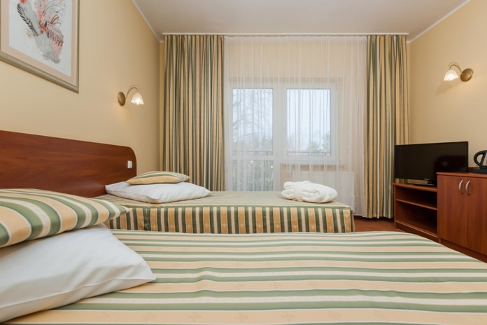 Bursztyn Dabki - Scheuen Sie nicht den Vergleich des Hotels in Neuwasser