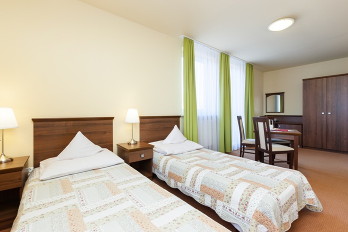 Bursztyn Dabki - Scheuen Sie nicht den Vergleich des Hotels in Neuwasser