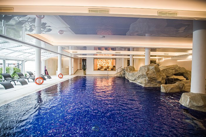 Hotel Lubicz - Kontakt in Ustka (Stolpmünde) und beste Preise