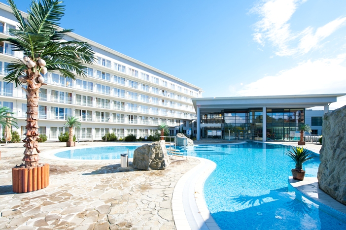 Ikar Plaza - Hotel in Strandnähe mit Wellnessbereich