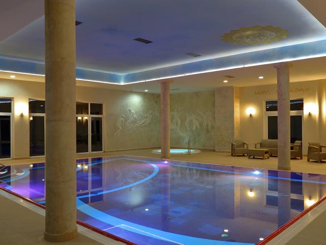 Klinika Mlodosci - Medical Spa Hotel in Bad Flinsberg für Ruhe und Erholung