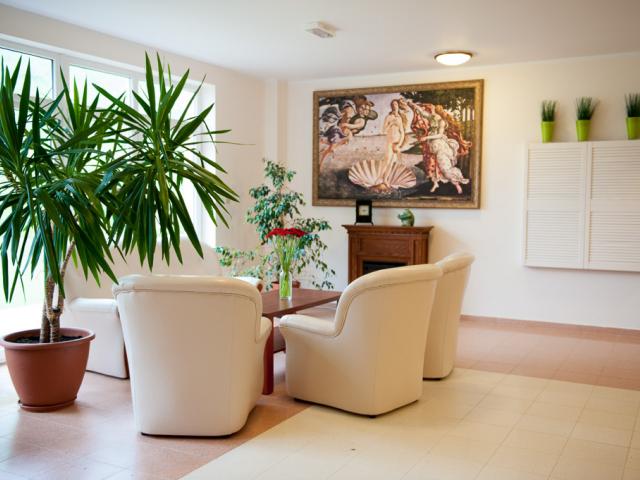 Klinika Mlodosci - Medical Spa Hotel in Bad Flinsberg für Ruhe und Erholung