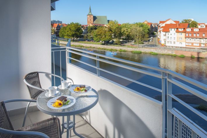 Nad Parseta - Stadthotel mit zentraler Lage am Fluss in Kolberg