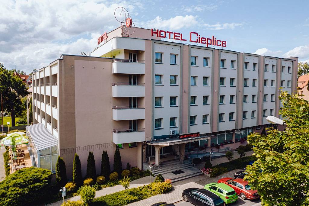 Cieplice Medi & Spa - im Zentrum vom Hirschberger Tal