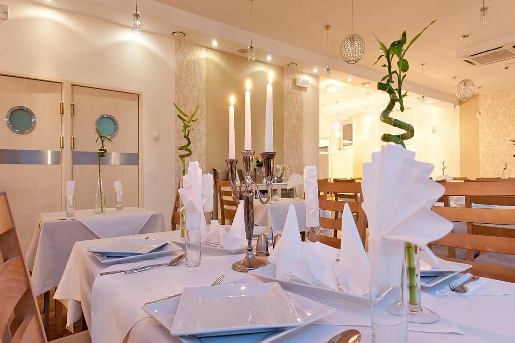 Cieplice Medi & Spa - im Zentrum vom Hirschberger Tal