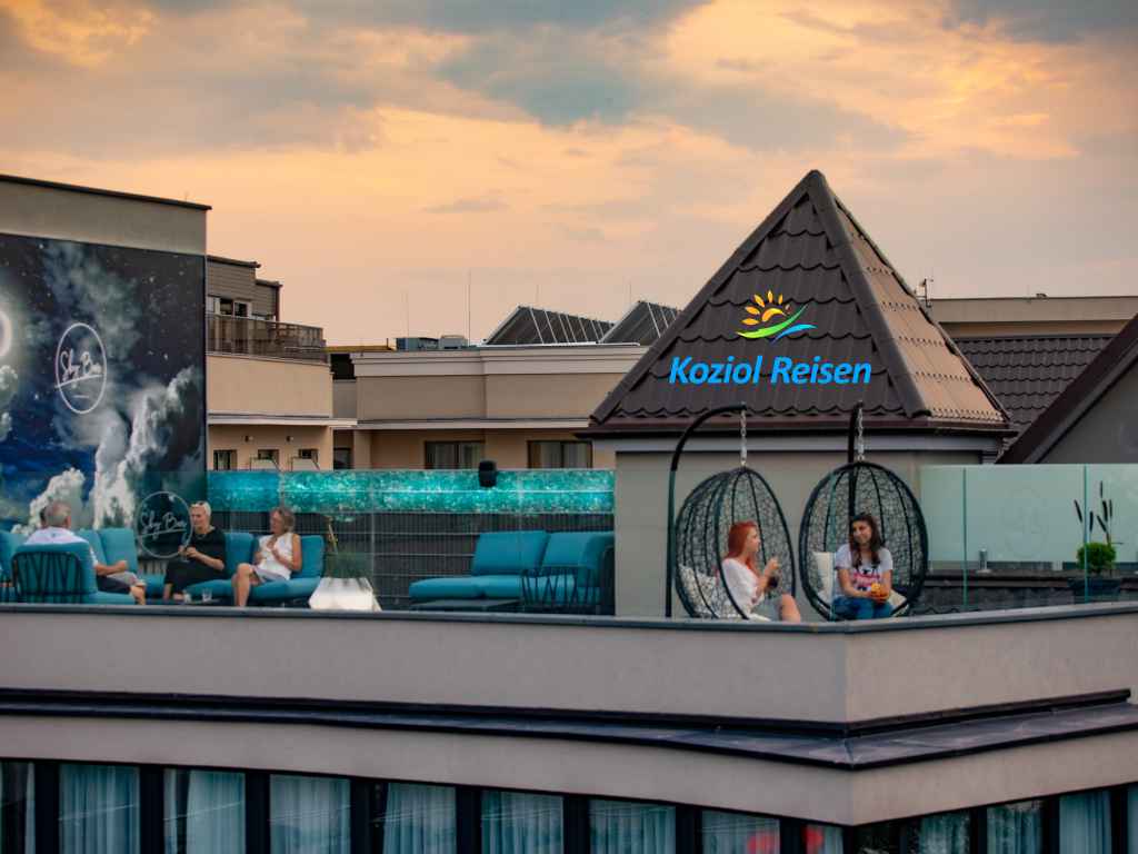 Hotel Max - Hotel in Henkenhagen (Ustronie Morskie) mit Meerblick