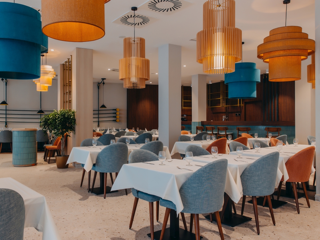 Linea Mare - 5 Sterne Strandhotel mit Pool & Spa