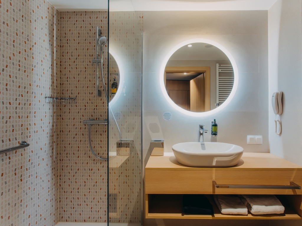 Linea Mare - 5 Sterne Strandhotel mit Pool & Spa