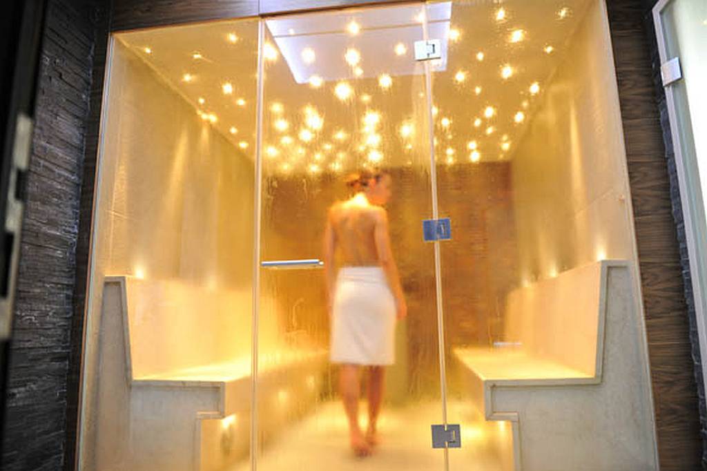 Marine Hotel - direkt an der Ostsee in Kolberg mit Restaurant und Wellness